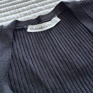 Abercrombie & Fitch Black Ribbed Women's Cardigan Sweater